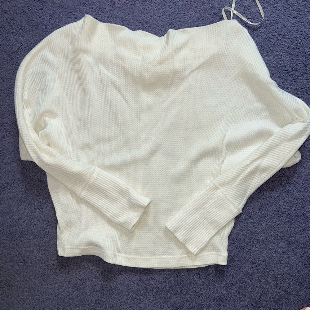 White waffle knit off the shoulder long sleeve